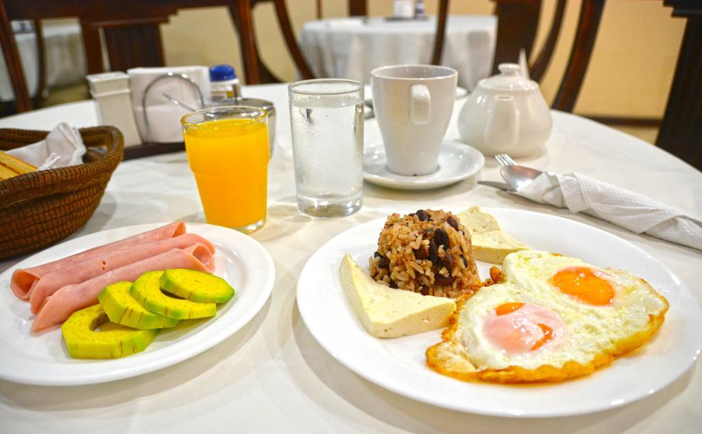 Hotel Internacional Managua Ngoại thất bức ảnh